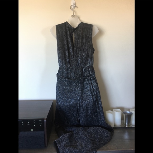 Le Chateau formal jumpsuit NWT - Picture 2 of 3